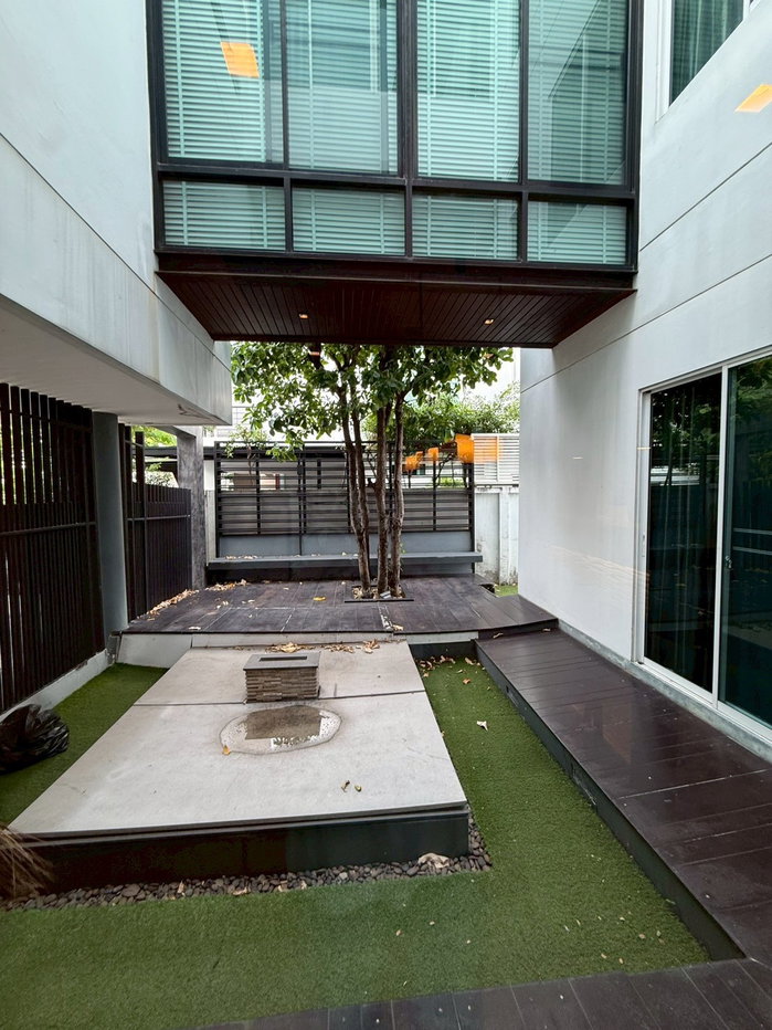 รูป NVNBY101 ให้เช่า บ้านเดี่ยว เนอวานา บียอนด์ พระราม 9-รามคำแหง 2ชั้น ขนาด 64.8 ตรว. 350 ตรม. 4 นอน 4 น้ำ 120,000 บาท 064-959-8900 - รูปที่ 12/41