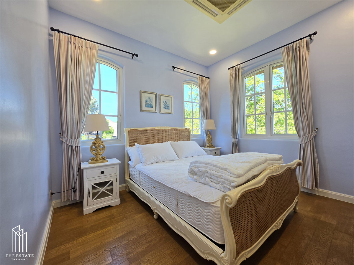 รูป For sale Magnolias French Country บ้านพักตากอากาศสไตล์เฟรนซ์คันทรีที่คงเสน่ห์ความหรูหรา 235 sq.w. 4 bedroom @30MB - รูปที่ 3/44