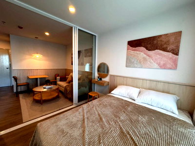 คอนโดให้เช่า : AS2153 ให้เช่าคอนโด Regent Home บางนา ห้องสวย พร้อมเครื่องใช้ไฟฟ้า เฟอร์นิเจอร์ครบ