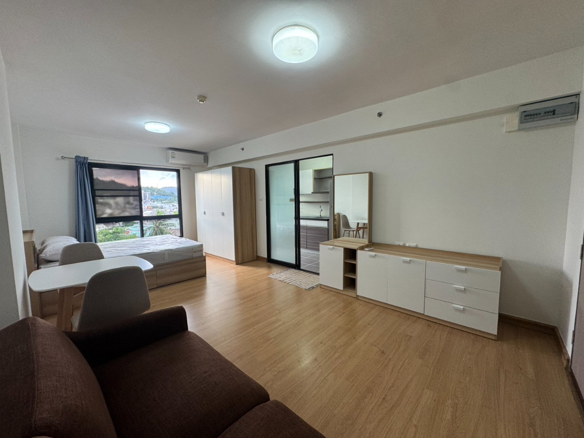 รูป ห้องพัก 1 ห้องนอนขนาดกว้างขวางในเมืองภูเก็ต - รูปที่ 8/9