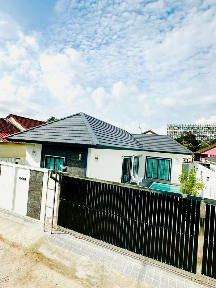 รูป วิลล่า 3 ห้องนอน พร้อมสระว่ายน้ำ ขาย ในพัทยาตะวันออก ช่วงหนองปรือ เลี้ยงสัตว์ได้ (ID 3054373) - รูปที่ 16/16