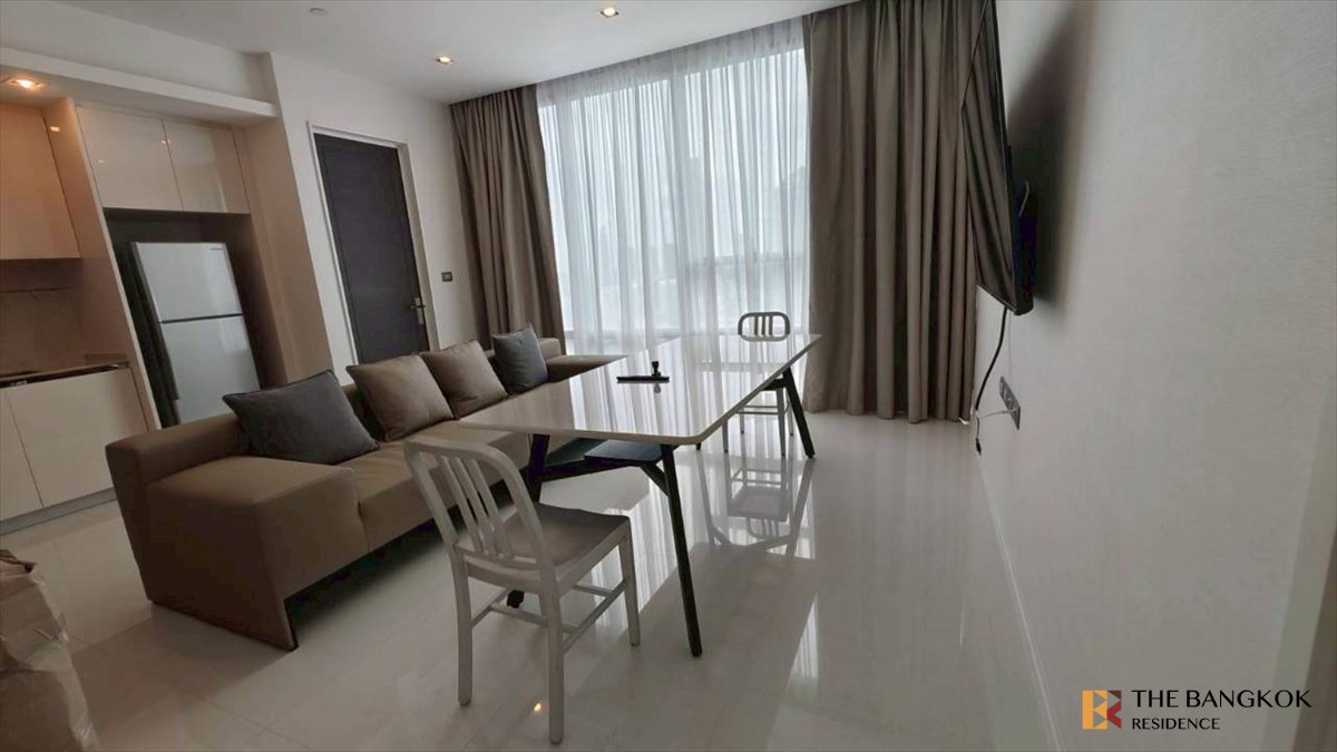 รูป 🚀 Flash Sale! ยูนิตกว้าง The Bangkok Sathorn เพียง 14ล้าน! ใกล้  BTS สุรศักดิ์  - รูปที่ 2/14