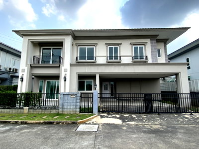ขายบ้านเดี่ยว : 3 นาทีออกจากโครงการขึ้นทางด่วนโทลลเวย์เข้าเมืองได้เลย !!! บ้านเดี่ยวหลังใหญ่ตรงข้ามเซ็ลทรัลรังสิต