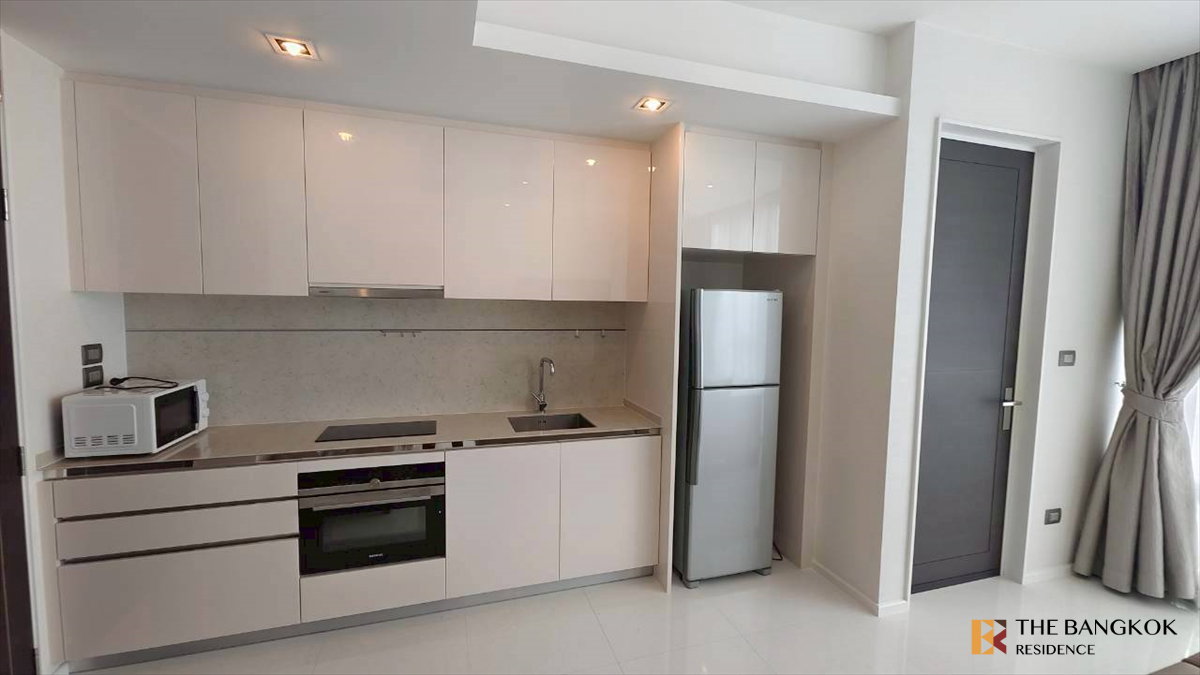 รูป 🚀 Flash Sale! ยูนิตกว้าง The Bangkok Sathorn เพียง 14ล้าน! ใกล้  BTS สุรศักดิ์  - รูปที่ 3/14