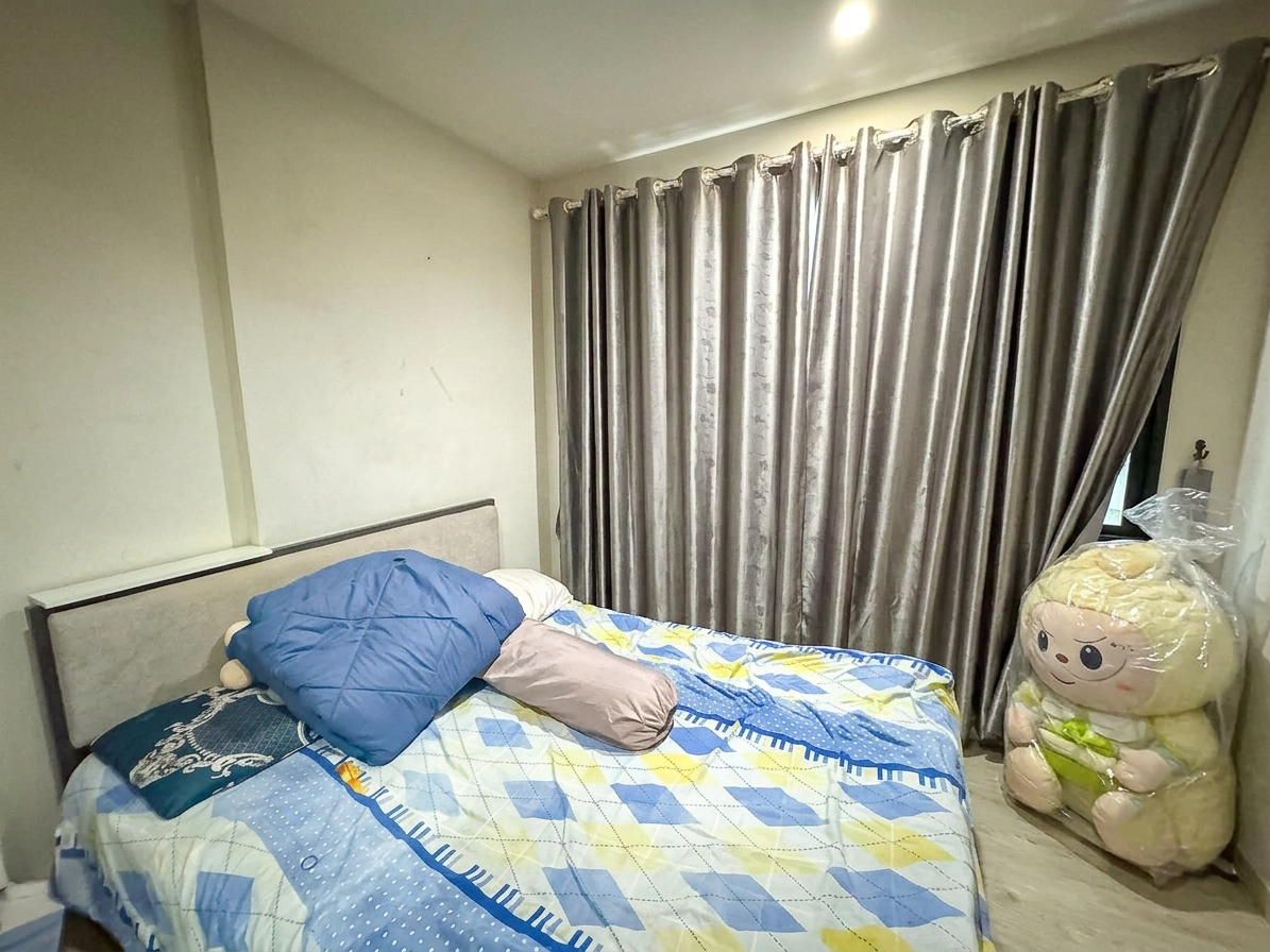 picture The Base Central Pattaya for Sale 1Bedroom Pool View Unit - 3/6