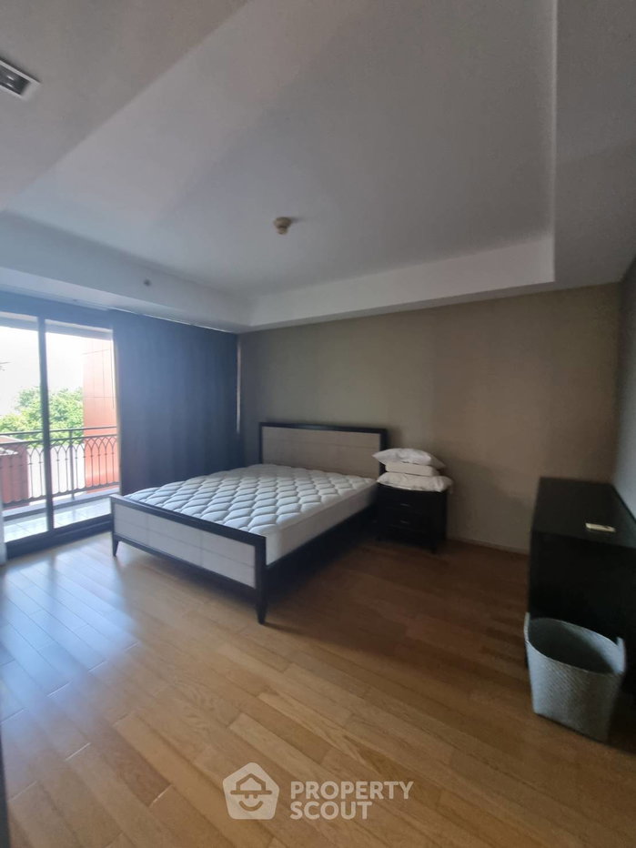 picture 2-BR 98 Sqm Condo At Prive By Sansiri, Near BTS Phloen Chit (ID 320405) - 2/9