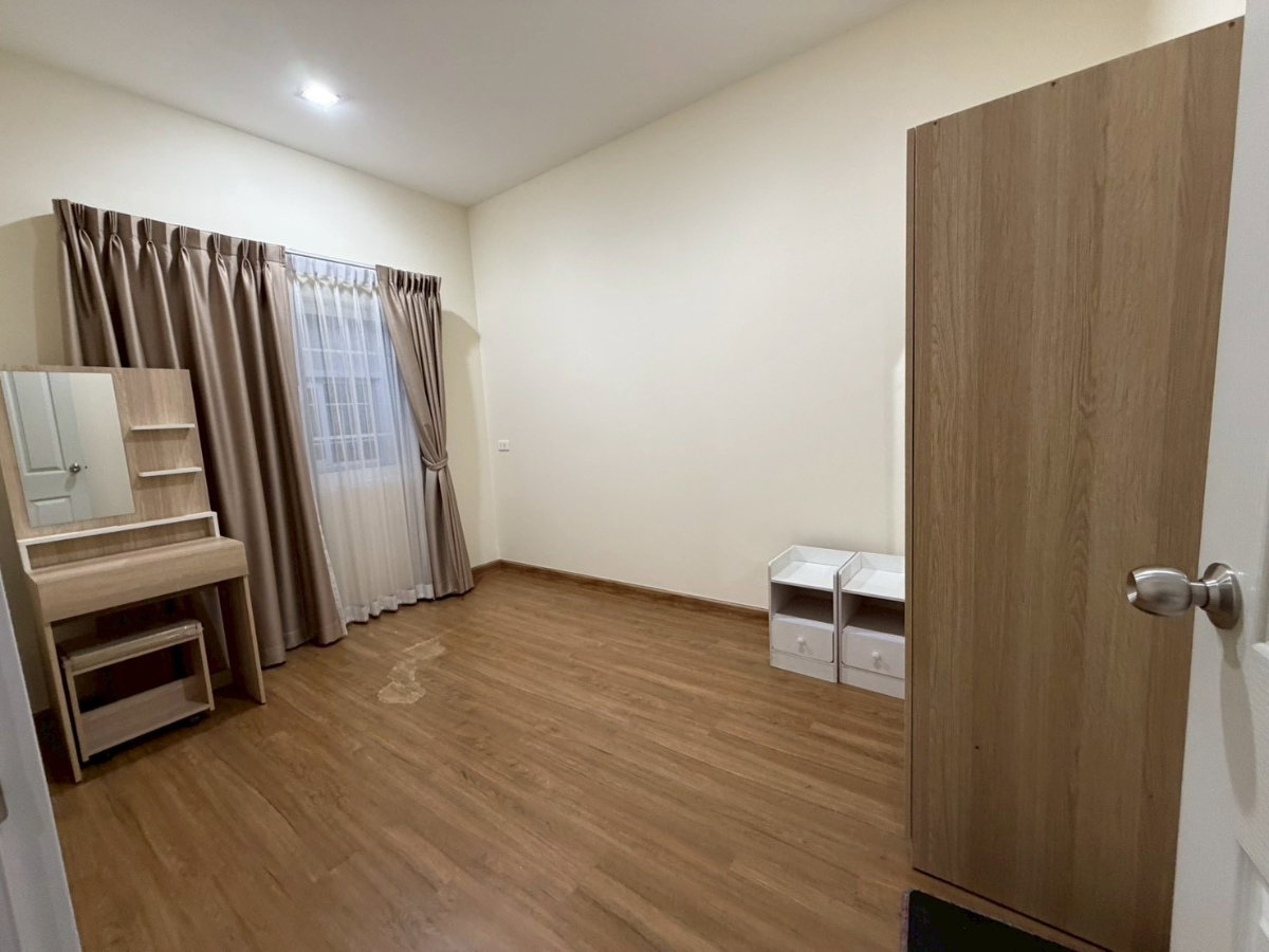 รูป ให้เช่าทาวน์โฮม 2 ชั้น พร้อมเฟอร์นิเจอร์ครบ ใกล้มีโชคพลาซ่า เชียงใหม่ #A3-T0135 - รูปที่ 14/16