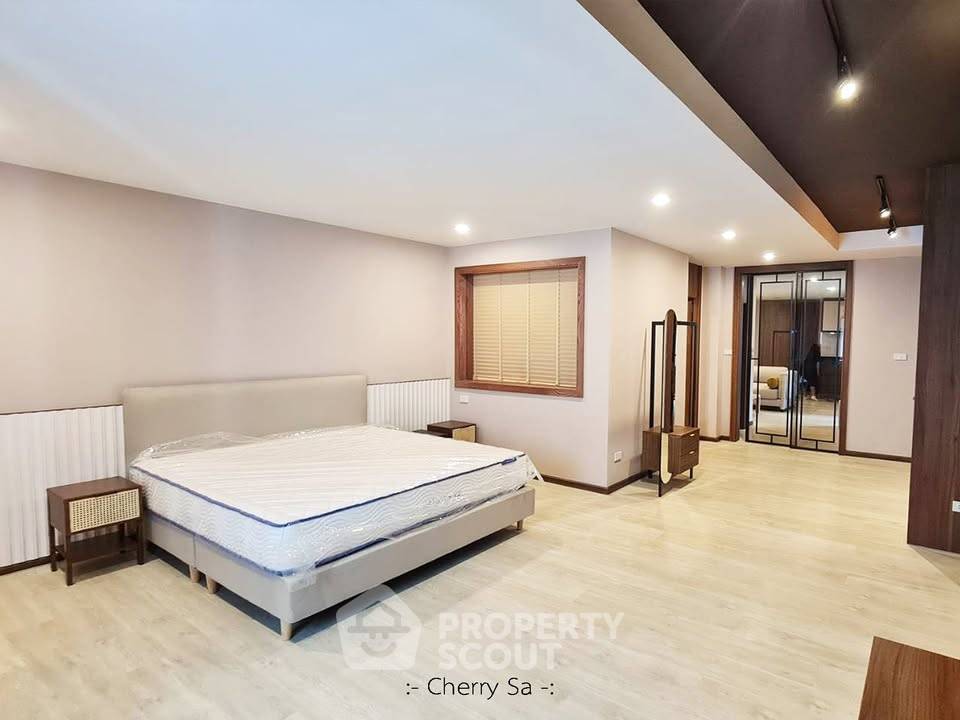 รูป คอนโด 1 ห้องนอน ยูโร คลาสสิก คอนโดมิเนียม ใกล้ BTS นานา 300 ม. (ID 3054000) - รูปที่ 5/7