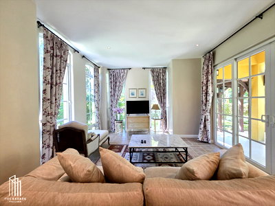 ขายบ้านเดี่ยว : For sale Magnolias French Country บ้านพักตากอากาศสไตล์เฟรนซ์คันทรีที่คงเสน่ห์ความหรูหรา 235 sq.w. 4 bedroom @30MB