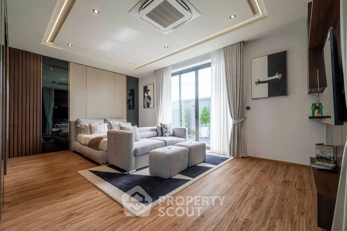 รูป วิลล่า 5 ห้องนอน ขาย โครงการ Opal Village พัทยาตะวันออก (เลี้ยงสัตว์ได้) (ID 3054176) - รูปที่ 13/36