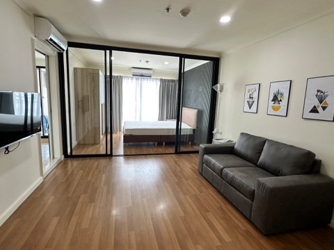 For rent 1 bed 40 sqm 11,000 baht