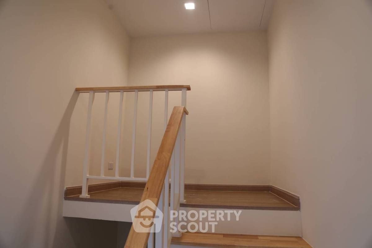 รูป ทาวน์โฮม 4 ห้องนอน ให้เช่า โครงการ Eigen Premium Townhome Pattanakarn พรเวศ (ID 996881) - รูปที่ 5/13