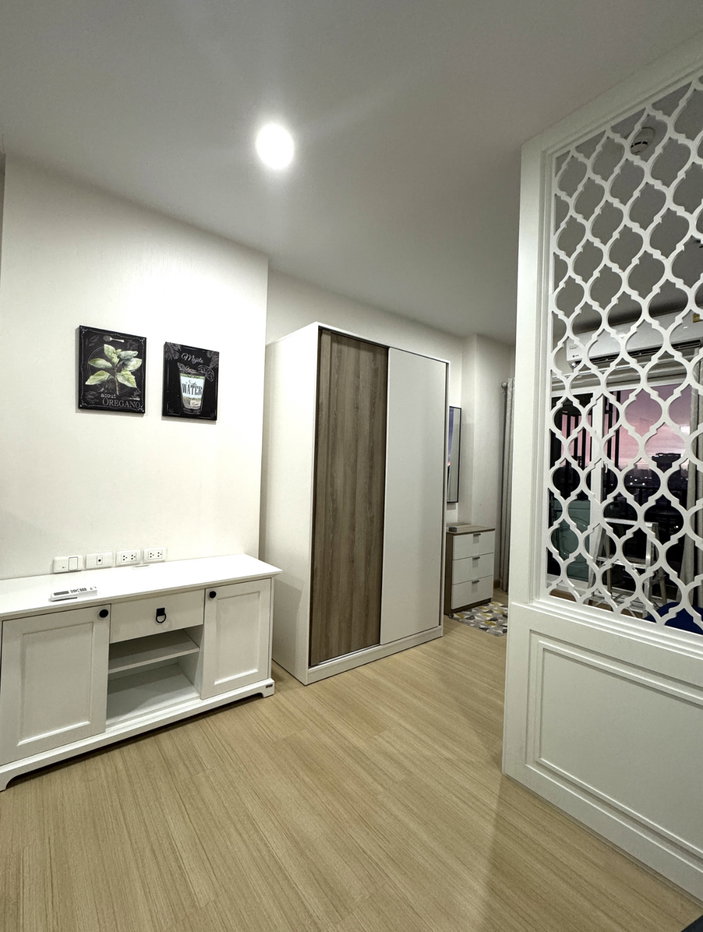 picture Condo for Rent, Fully furnished - 10/16