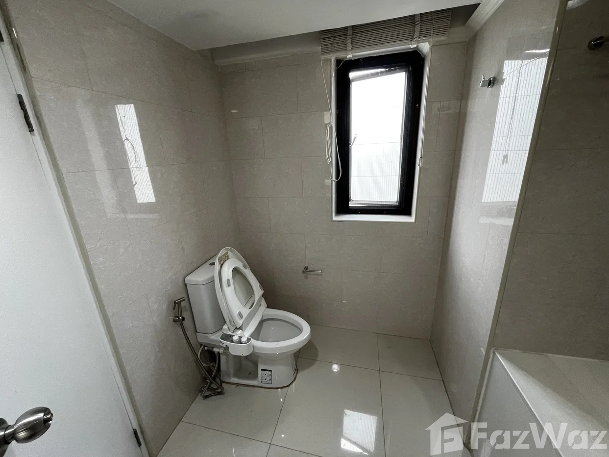 picture 2bedroom 2bathroom 5379108 - 6/12