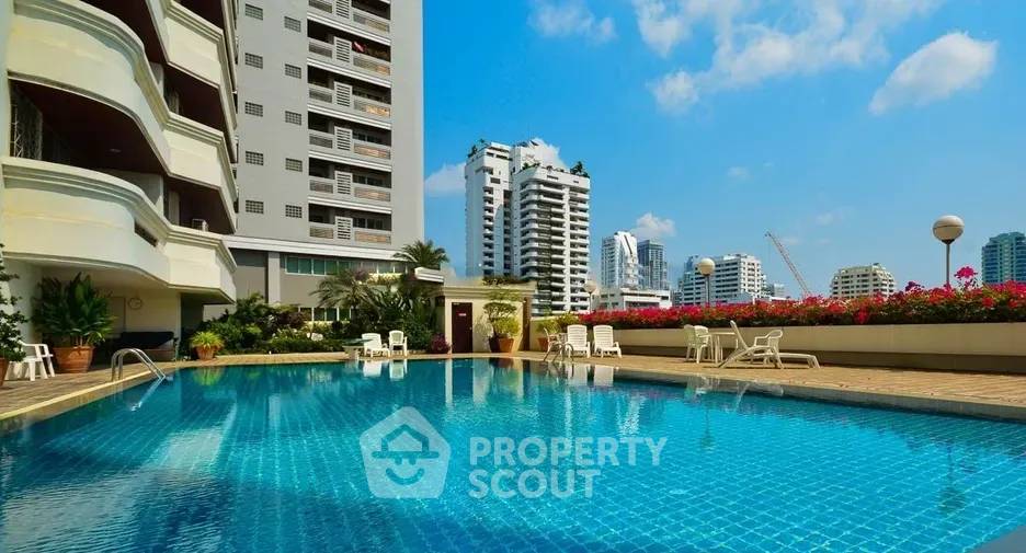 รูป คอนโด 3 ห้องนอน 180 ตร.ม. Newton Tower คอนโดมิเนียม ชั้น 25 วิวสูง ใกล้ BTS นานา 200 ม. (ID 2964532) - รูปที่ 19/20