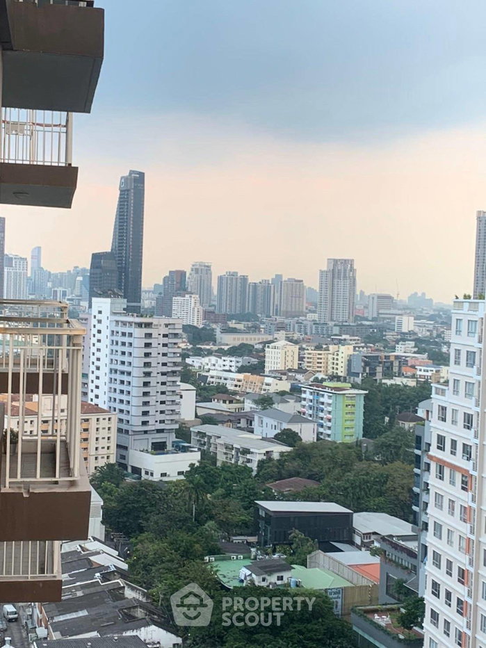 รูป คอนโด 1 ห้องนอน ชั้น 19 ขนาด 60 ตร.ม. บ้าน สิริ 24 ใกล้ BTS พร้อมพงษ์ (ID 452557) - รูปที่ 12/13