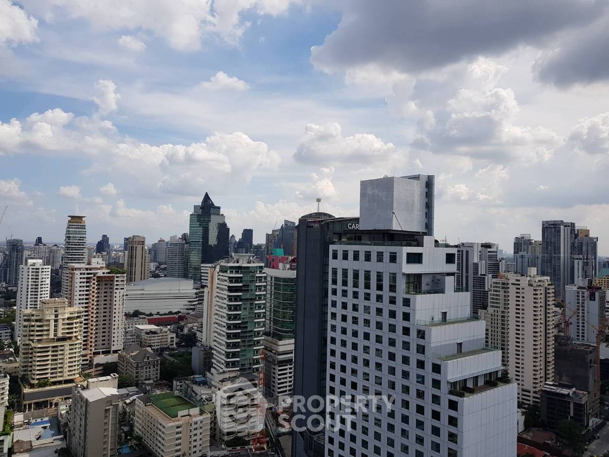 picture 2-BR 65 Sqm, 28th-Floor At The Edge Sukhumvit 23, 200m to MRT Sukhumvit (ID 889733) - 20/22