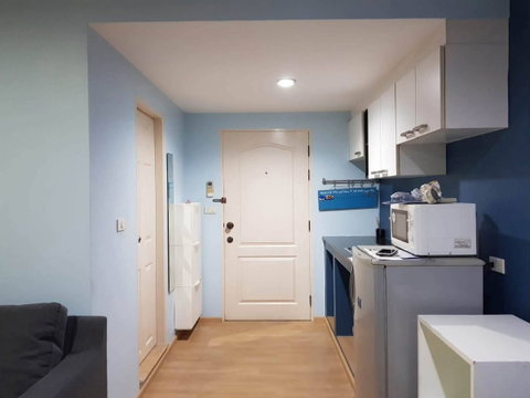Room for rent very good place near Ram
