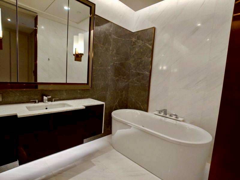 picture Sindhorn Tonson | Lumpini Park is Your Backyard. Ultimate 87 Sq.m. 1BR at Sindhorn Tonson. #2026062414917 - 12/15