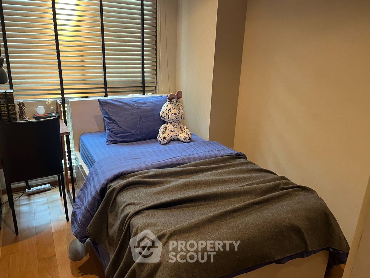 picture 2-BR Condo For Sale At Altitude Sam Yan - Si Lom, 400m To MRT Sam Yan (ID 3052042) - 11/21