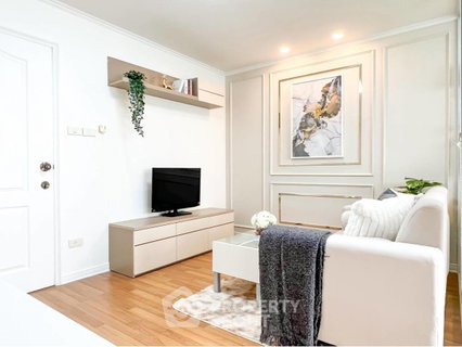 1-BR Condo For Sale At Lumpini Place Narathiwas 24, Chong Nonsi (ID 3051550)