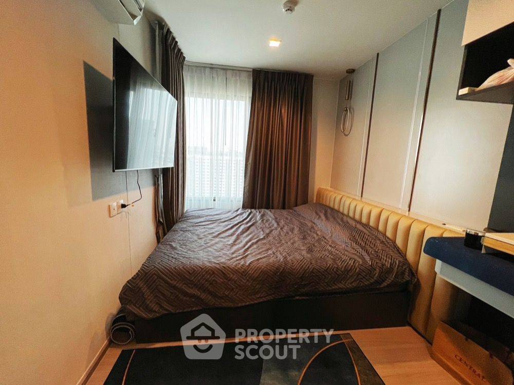 picture 2-BR Condo At Life Sathorn Sierra, 30th-Floor, 400m to BTS Talat Phlu (ID 3052015) - 4/27