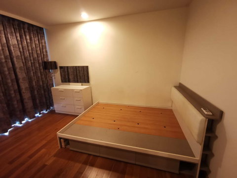 P-52659 | Condo for Rent at Abstracts Phahonyothin Park 🔥✨ Spacious 1-Bedroom Condo with City View, Fully Furnished, Washing Machine Included,