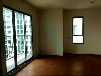 Condos for sale : For Sell Condo LUMPINI PARK RATTANA THIBET- NGAMWONGWAN Building 1, Floor 22,1 bed room, Room size 36 sqm