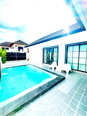 Houses for sale Bang Lamung Chonburi : 3-BR Pool Villa For Sale In East Pattaya | Pet-Friendly | Nong Prue (ID 3054373)
