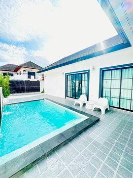 3-BR Pool Villa For Sale In East Pattaya | Pet-Friendly | Nong Prue (ID 3054373)