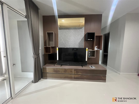 Ideo Verve Ratchaprarop Comfortable and Ready to Move-in near Airport Rail Link Ratchaprarop Station