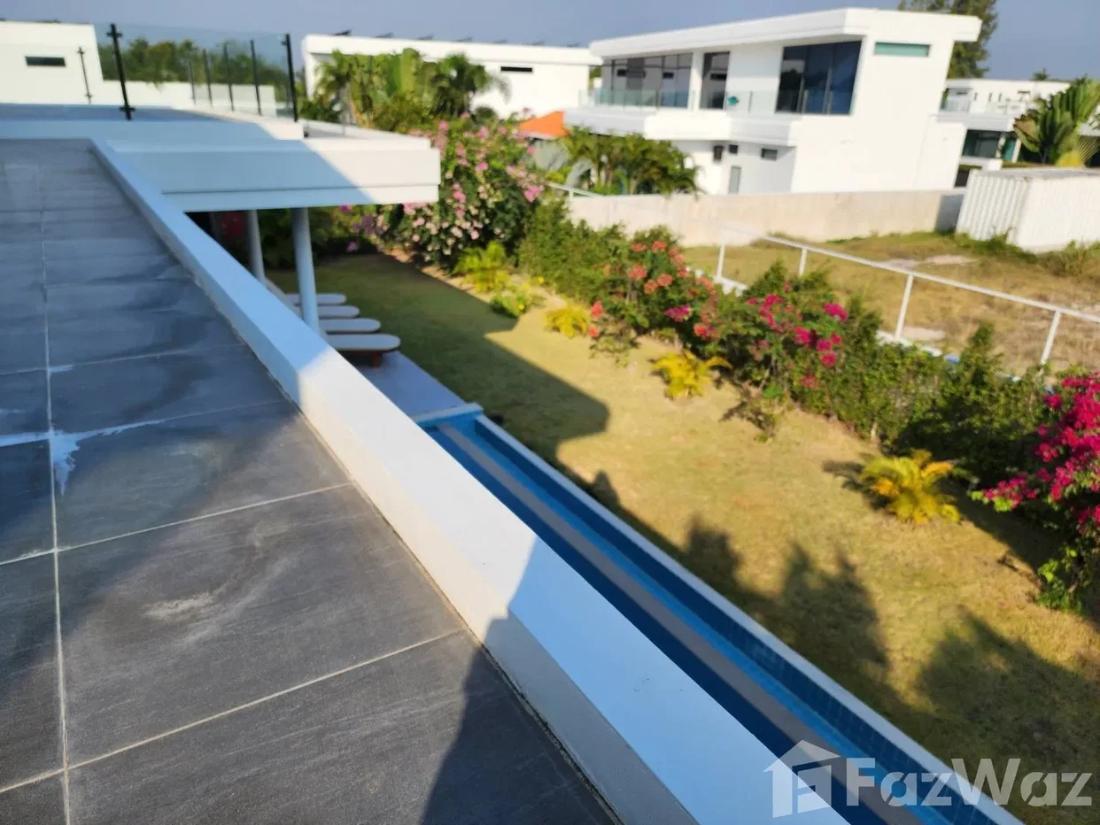 picture Newly Built 4-Bedroom Luxury Pool Villa 6543664 - 4/25