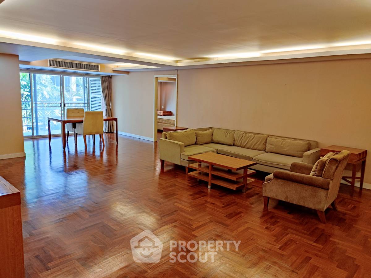 รูป คอนโด 2 ห้องนอน ขนาด 140 ตร.ม. ชั้น 8 ที่ The Peony ใกล้ MRT คลองเตย (ID 653336) - รูปที่ 1/20