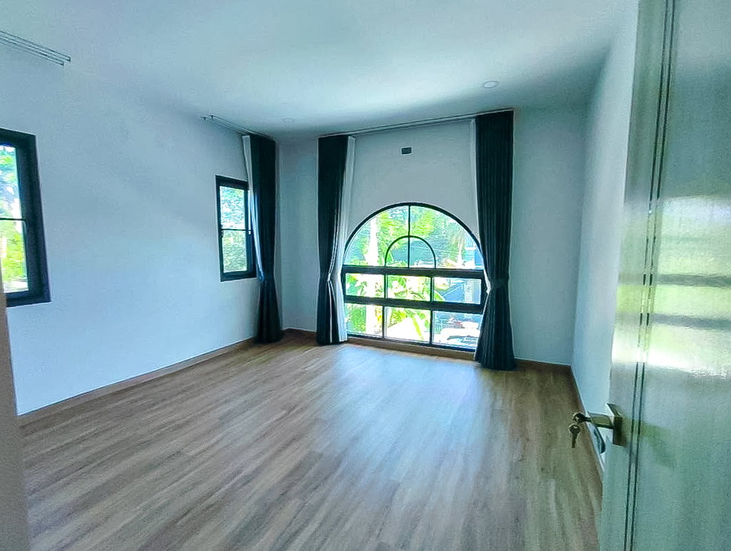 picture House for Sale Nong Pla Lai East Pattaya 4Bedroom - 5/15