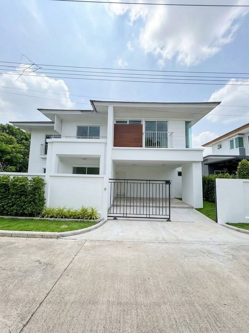 Houses for sale : 🔥 Single Detached House for Sale at 🏡 Imperial Park Pracha Uthit Single Detached House Near Rama II Expressway