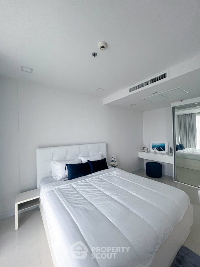 picture High-Floor 3-BR 190 Sqm At Del Mare Condominium, Bangsaray (ID 3054393) - 17/27