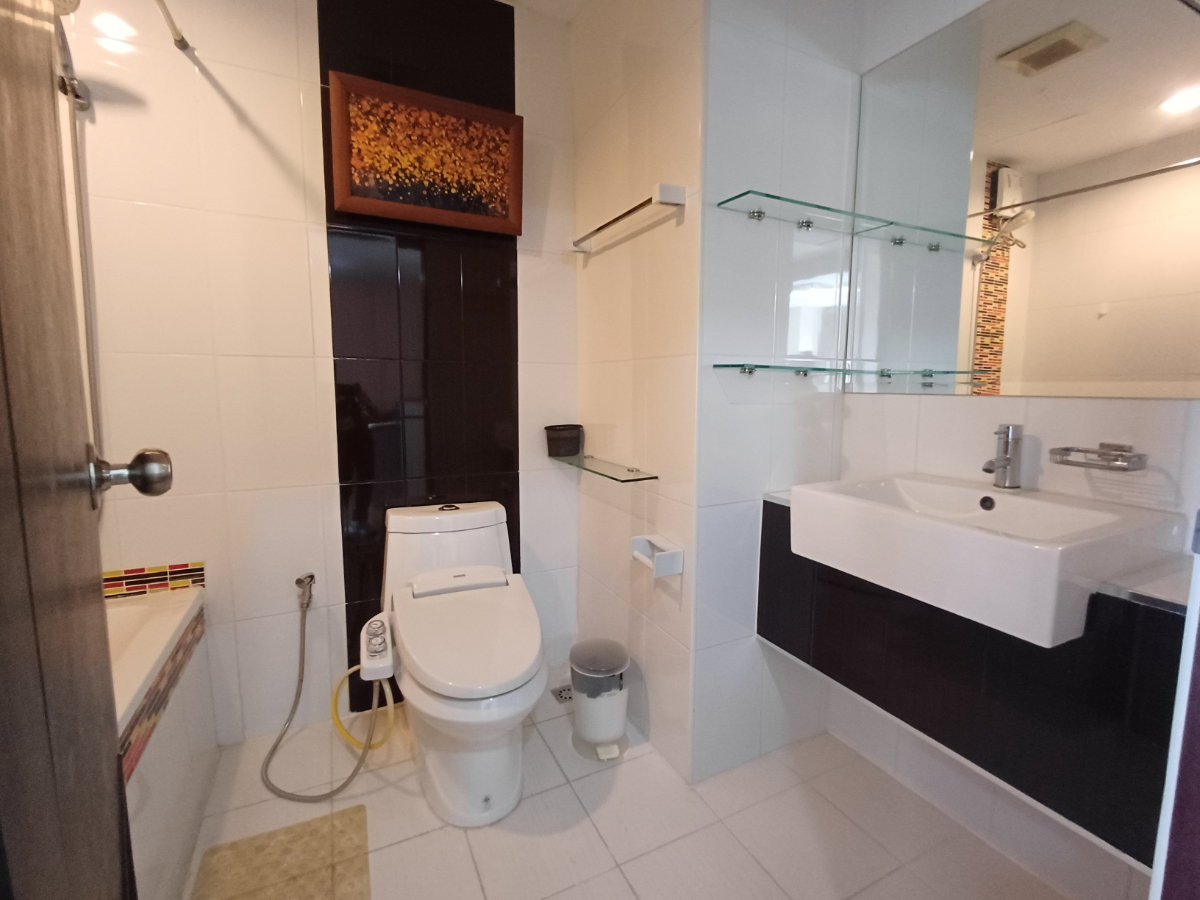 รูป ให้เช่า ลัดดาคอนโดวิว ศรีราชา ใกล้โรบินสัน 2 ห้องนอน 50 ตร.ม. - รูปที่ 16/17