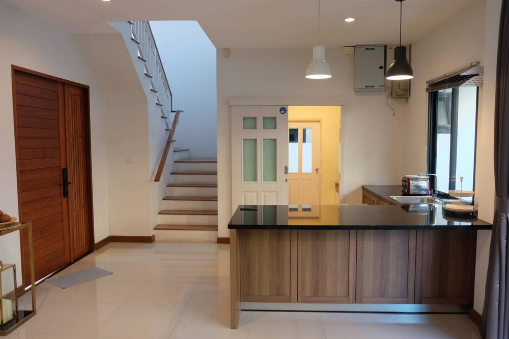 รูป Call : 081-553-1623 บ้านเดี่ยวใกล้เมกาบางนา Villa Arcadia Srinakarin 72 ตร.วา 4 ห้องนอน 3 ห้องน้ำ 3 ที่จอดรถ 1 ห้องเอนกประสงค์ 1 ห้องเมด ตกแต่งครบ - รูปที่ 6/14