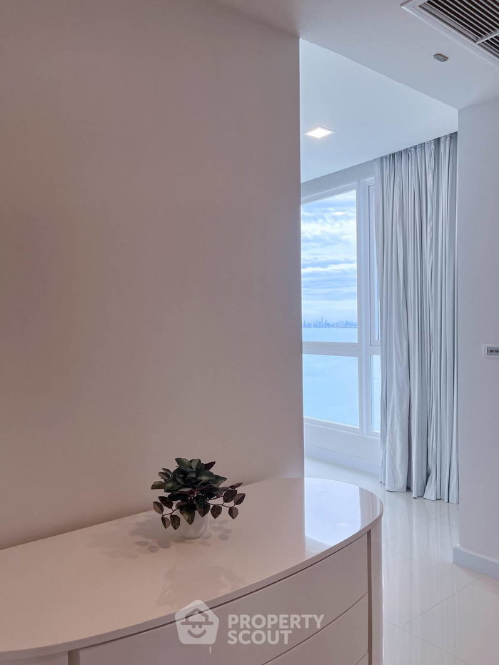 picture High-Floor 3-BR 190 Sqm At Del Mare Condominium, Bangsaray (ID 3054393) - 24/27