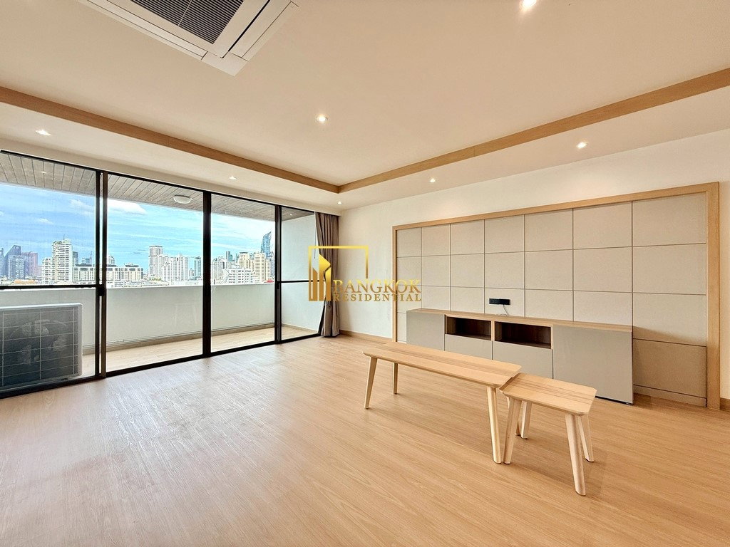 รูป Recently Renovated 3 Bedroom Apartment in Thonglor Area - BR21148AP - รูปที่ 1/43