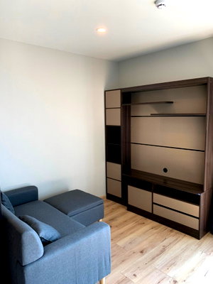 Condos for rent :    🎈#MT2607_024 🎈💥Urgent💥 Guaranteed availability! Click quickly before it's gone‼️ For Rent 22k.🔥 Brix Condo Charansanitwong 64