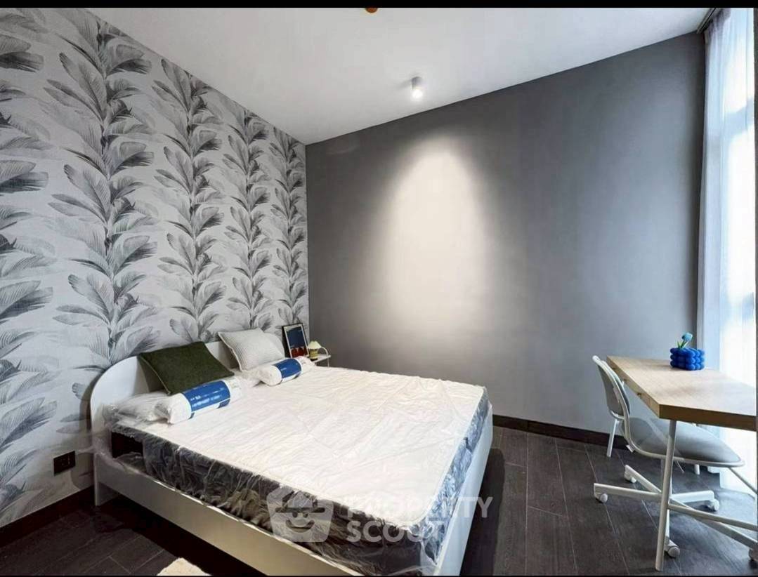 รูป คอนโด 2 ห้องนอน พร้อมเลี้ยงสัตว์ Tait Sathorn 12 ใกล้ BTS เซนต์หลุยส์ 100 ม. (ID 3052065) - รูปที่ 2/8