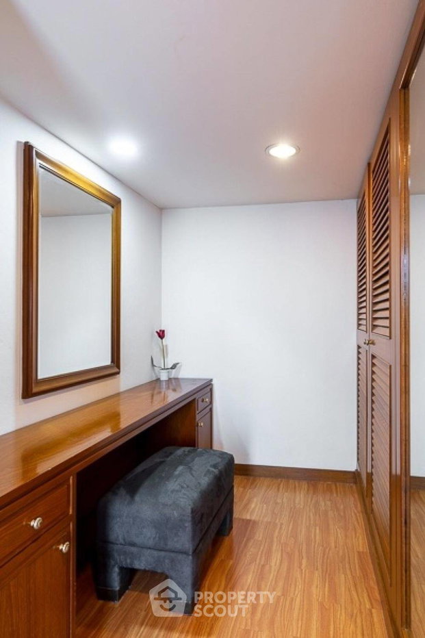 รูป คอนโด 3 ห้องนอน ยูไนเต็ด ทาวเวอร์ ทองหล่อ ชั้น 20 ใกล้ BTS ทองหล่อ (ID 514610) - รูปที่ 12/16