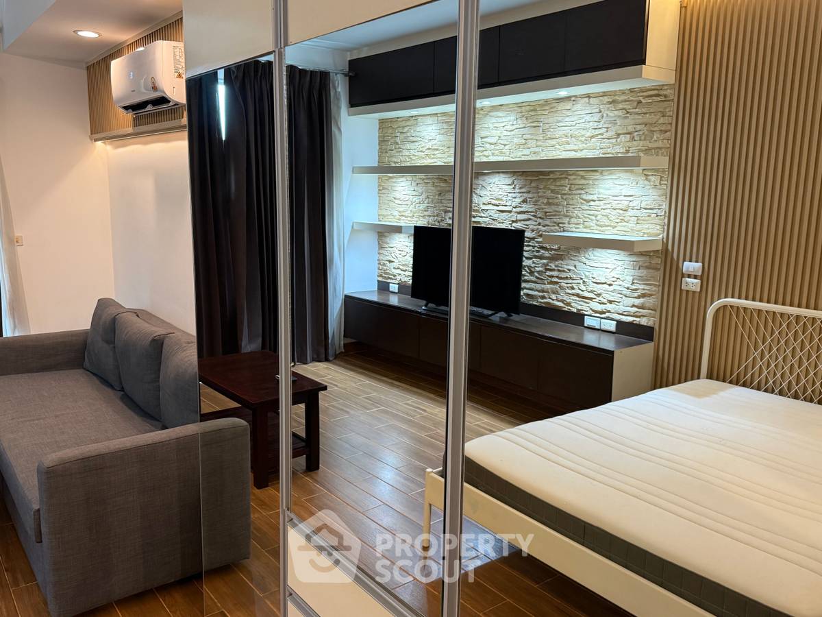รูป คอนโดมิเนียม 1 ห้องนอน ขายที่ ศุภาลัย ริเวอร์เพลส เจริญนคร ใกล้ BTS กรุงธนบุรี (ID 3051923) - รูปที่ 2/8