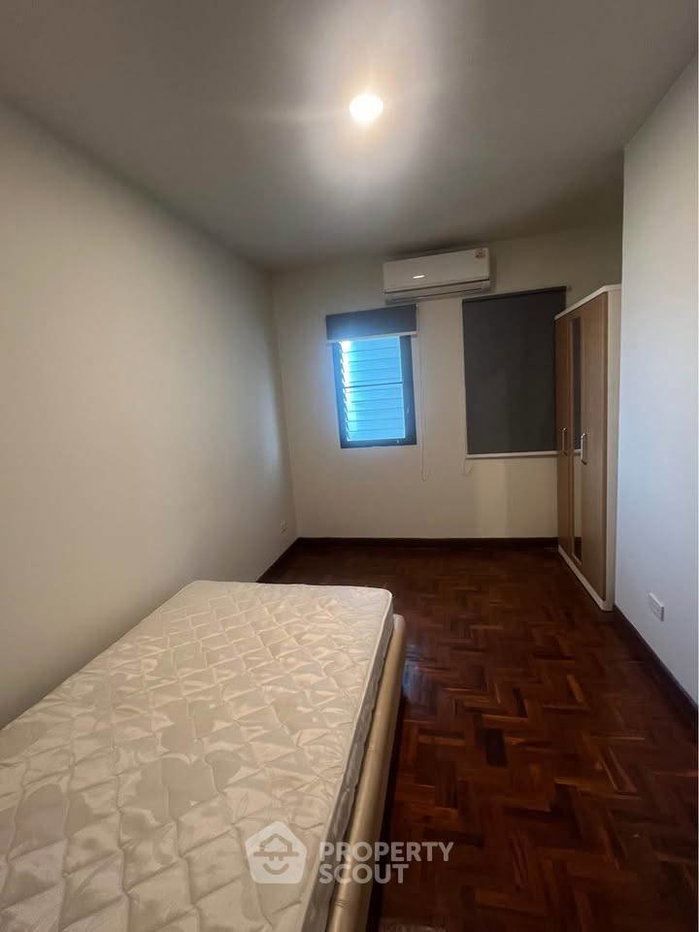 picture 2-BR Condo For Rent, 103 Central Condominium, Near Chai Sathan (ID 3046526) - 11/21