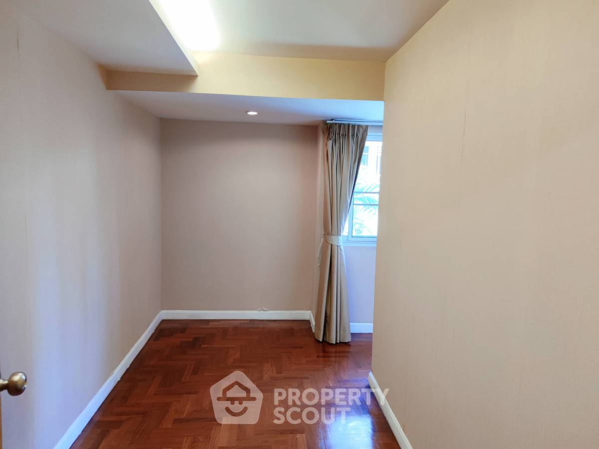 รูป คอนโด 2 ห้องนอน ขนาด 140 ตร.ม. ชั้น 8 ที่ The Peony ใกล้ MRT คลองเตย (ID 653336) - รูปที่ 19/20