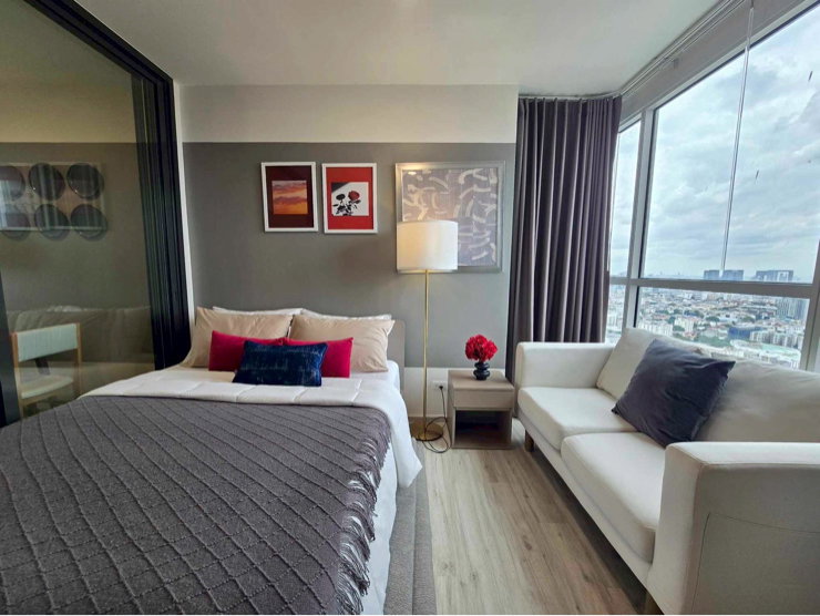 picture 📍XT HUAIKHWANG✨ Fully Furnished (1Bed 1Bath) Area 30 SQM. Fl.40 Building A✨Rent 17,000/month ✅ 𝐋𝐢𝐧𝐞 : @𝐬𝐚𝐧𝐡𝐚𝐩𝐫𝐨𝐩𝐞𝐫𝐭𝐲📲095-6922871 - 2/11