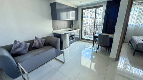 Arcadia Beach Continental Condo for Rent 1Bedroom Pool View