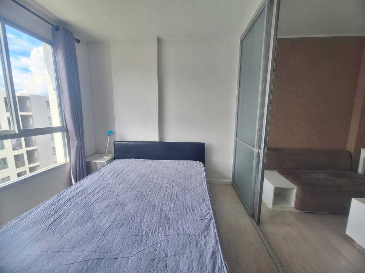 picture D Condo Sign for rent, available immediately. Size: 30 sq.m., 8th floor, Building B. - 6/16