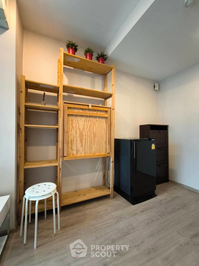 picture High-Floor 1-BR 33 Sqm In Ideo Q Chula Samyan, MRT Sam Yan 400m (ID 1655890) - 2/6